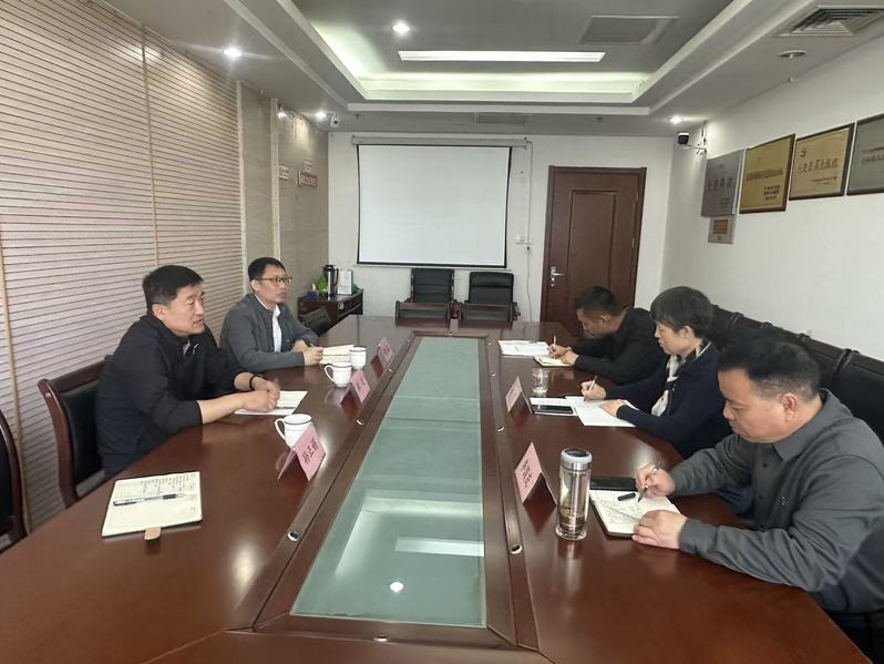 校地协同促就业：机械工程学院走...