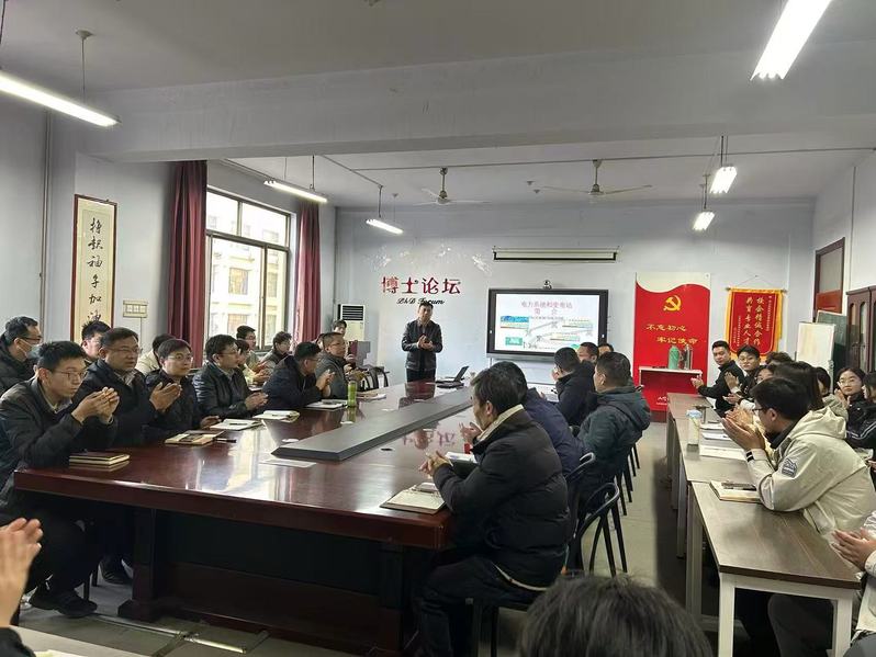 企业专家应邀为机械工程学院师生...