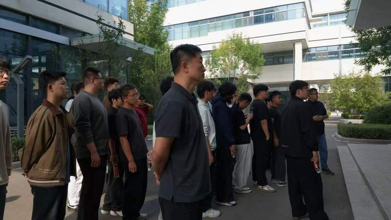 访企拓岗促就业 校企合作共发展...